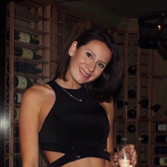 Meet your Posher, Taylor - Picture 1 of 1